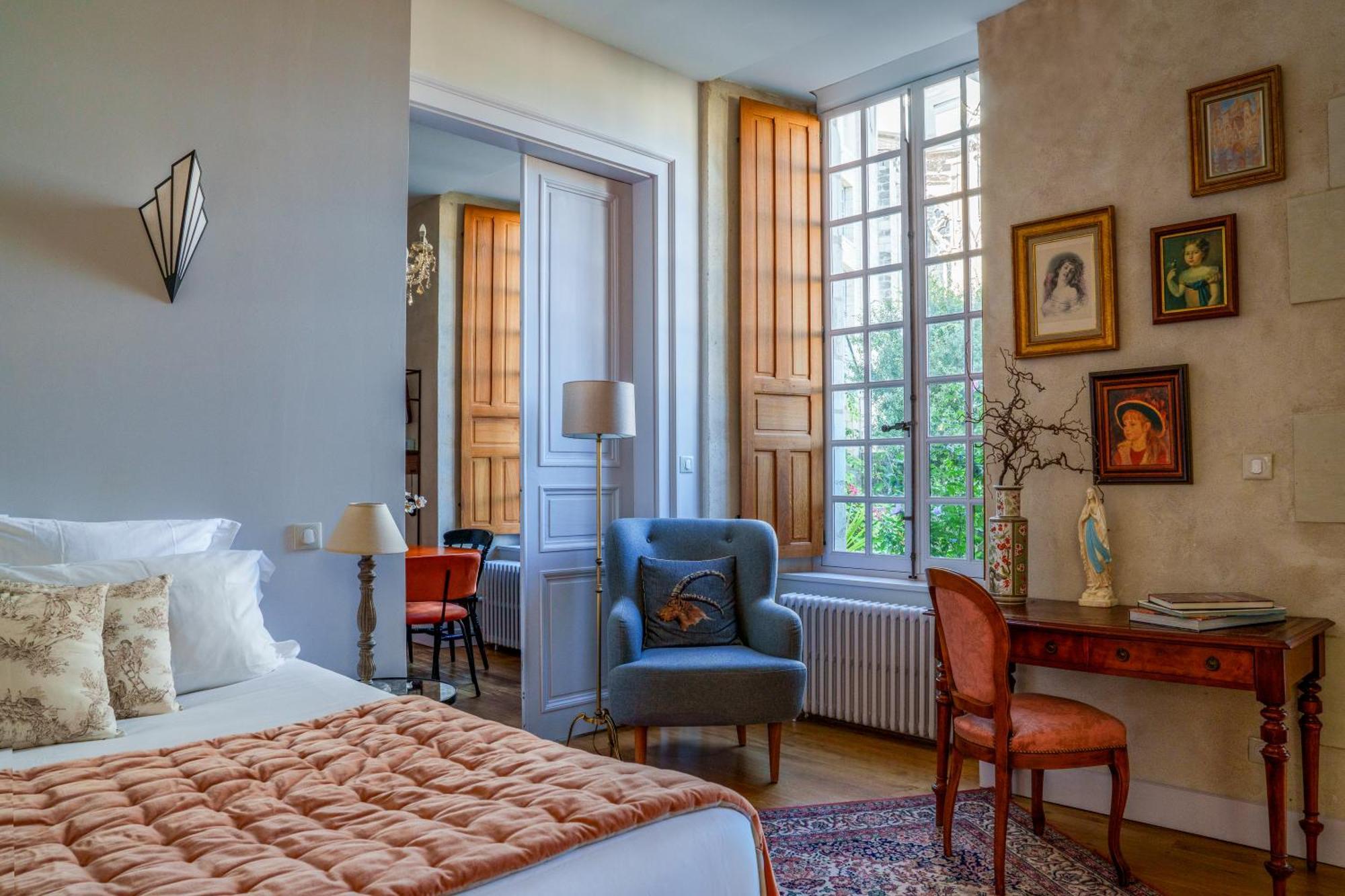 Appartement Raffine Vue Cathedrale, Jardin, Wifi ตูร์ ภายนอก รูปภาพ